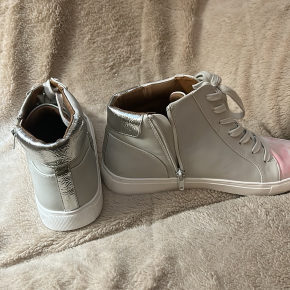 Dolce Vita  hightop sneakers - Picture 3 of 6